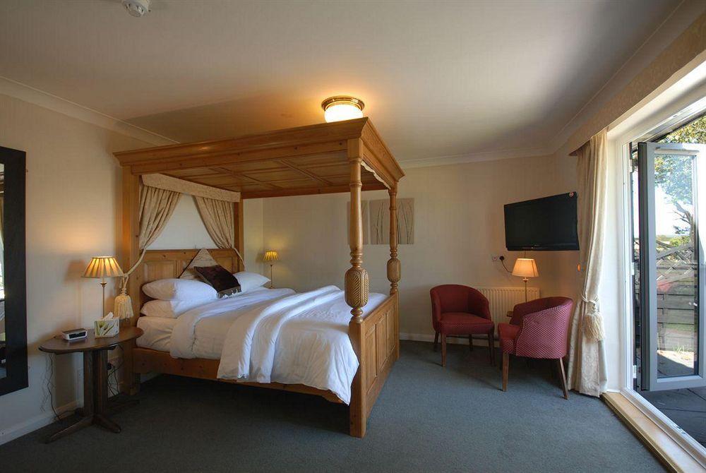 Crouchers Hotel Чичестер Экстерьер фото