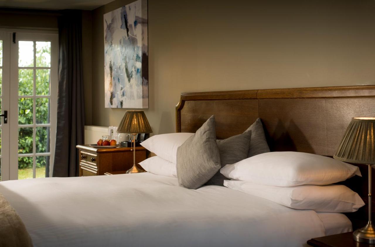 Crouchers Hotel Чичестер Экстерьер фото